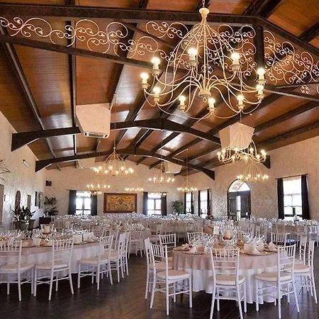 Hotel Las Cabanas 3*