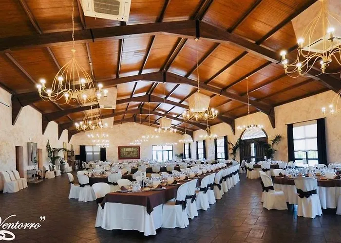 호텔 Hotel Las Cabanas 3*