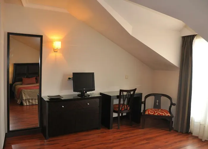 Hotel Las Cabanas 3*